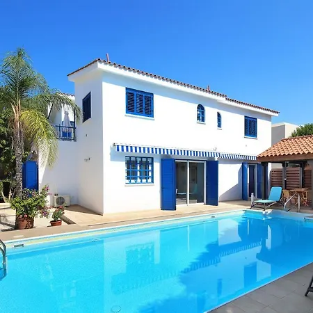 Blue On White Villa Polis