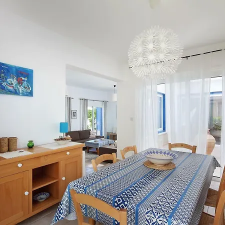 Blue On White Villa *
